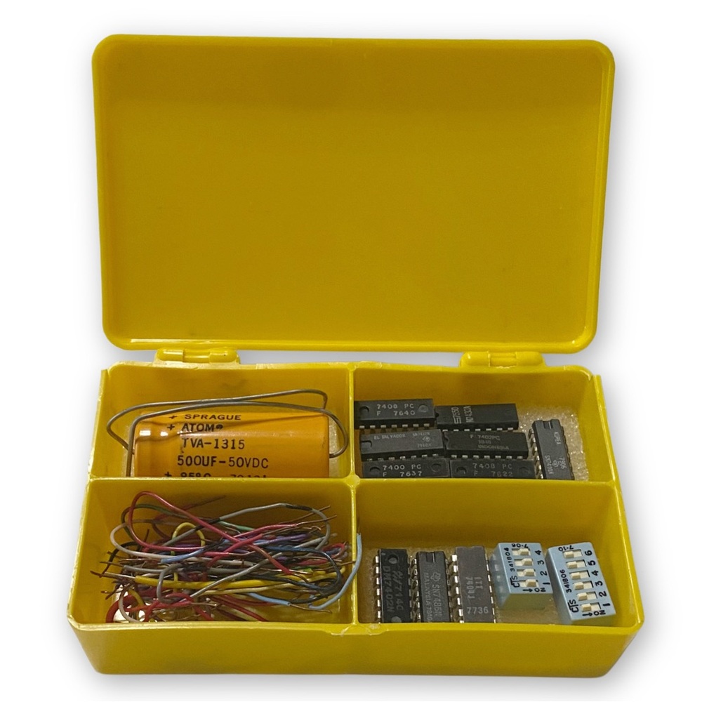 VLCHEK Plastics M-221 Vintage Electronics Circuit Building Yellow Components Box